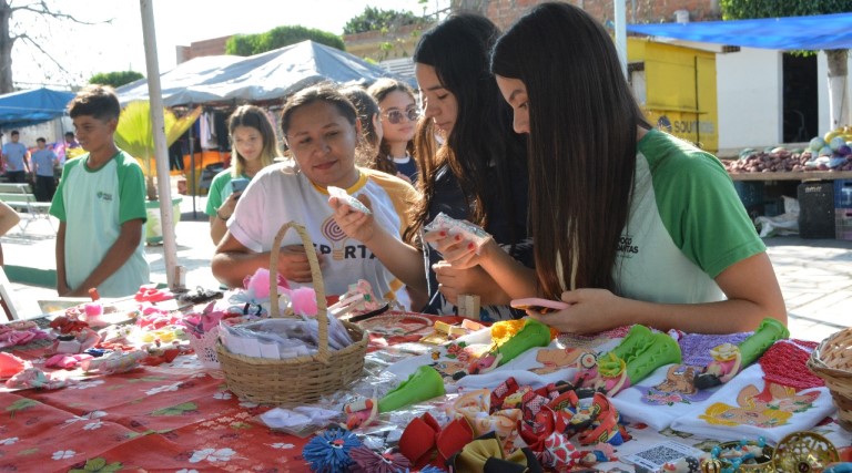 Artesã de Poço Dantas é premiada em concurso estadual 1 Artesa de Poco Dantas e premiada em concurso estadual 1