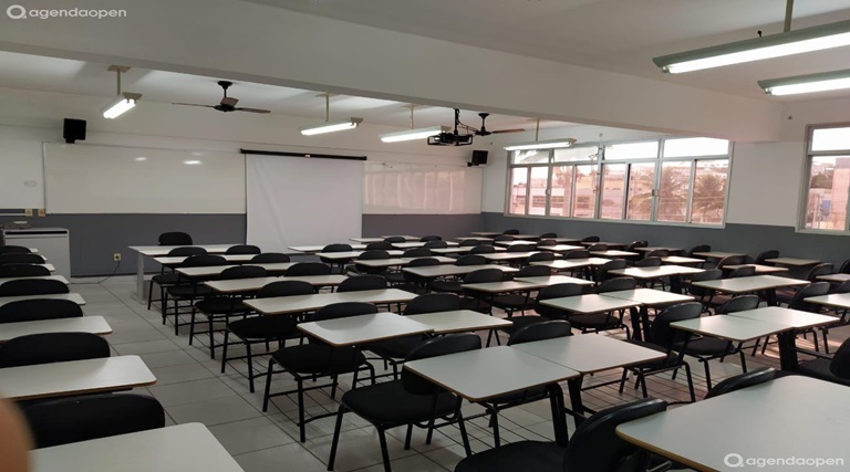 O Limite Ideal: Projeto de Lei Estabelece Número Máximo de Alunos nas Escolas