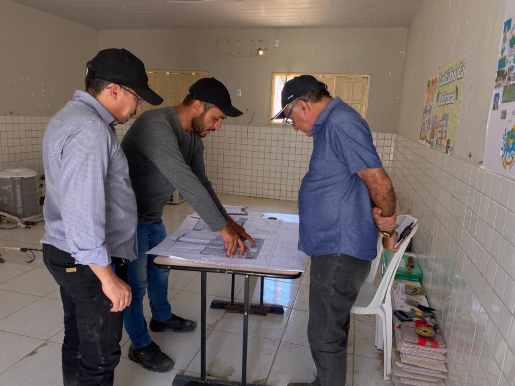 Prefeito Itamar Moreira de Poço Dantas retoma visitas às obras e ações desenvolvidas pelo seu governo 2 WhatsApp Image 2024 10 11 at 19.37.431