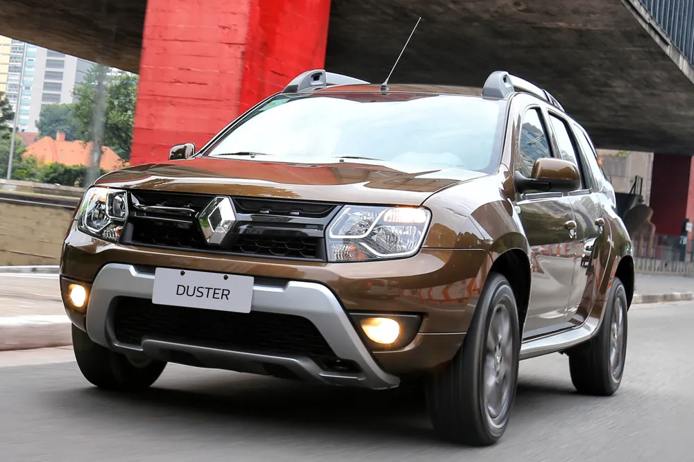 Veja 5 carros usados incríveis para comprar como primeiro veículo 5 renault duster 15