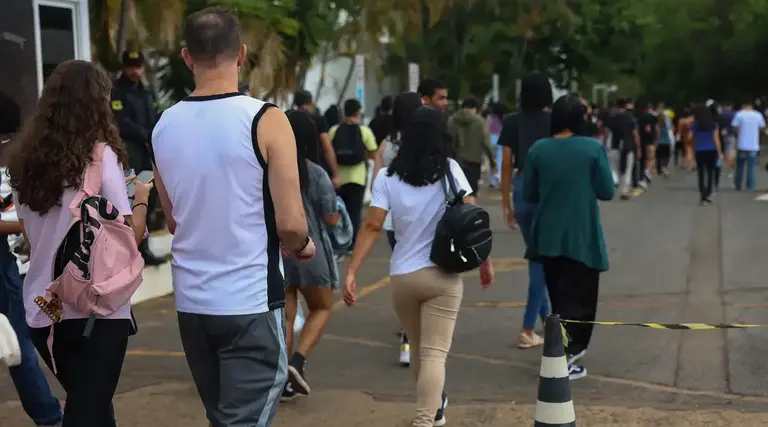 Hoje é o último dia para solicitar a reaplicação do ENEM 2024. Saiba como pedir