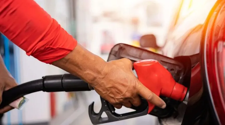 Estados elevam ICMS: Diesel e gasolina ficará mais caros em fevereiro