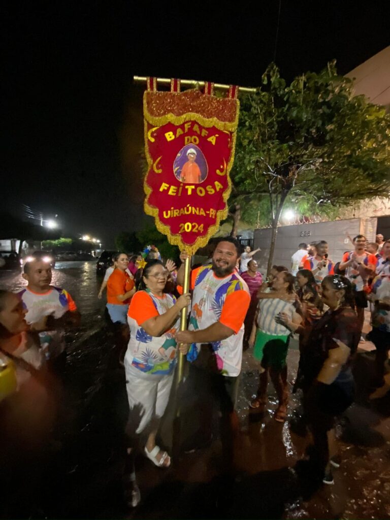 Feitosa: O carnavalesco que encanta Uiraúna 4 Imagem do WhatsApp de 2025 02 10 as 10.35.14 47ff6b1d