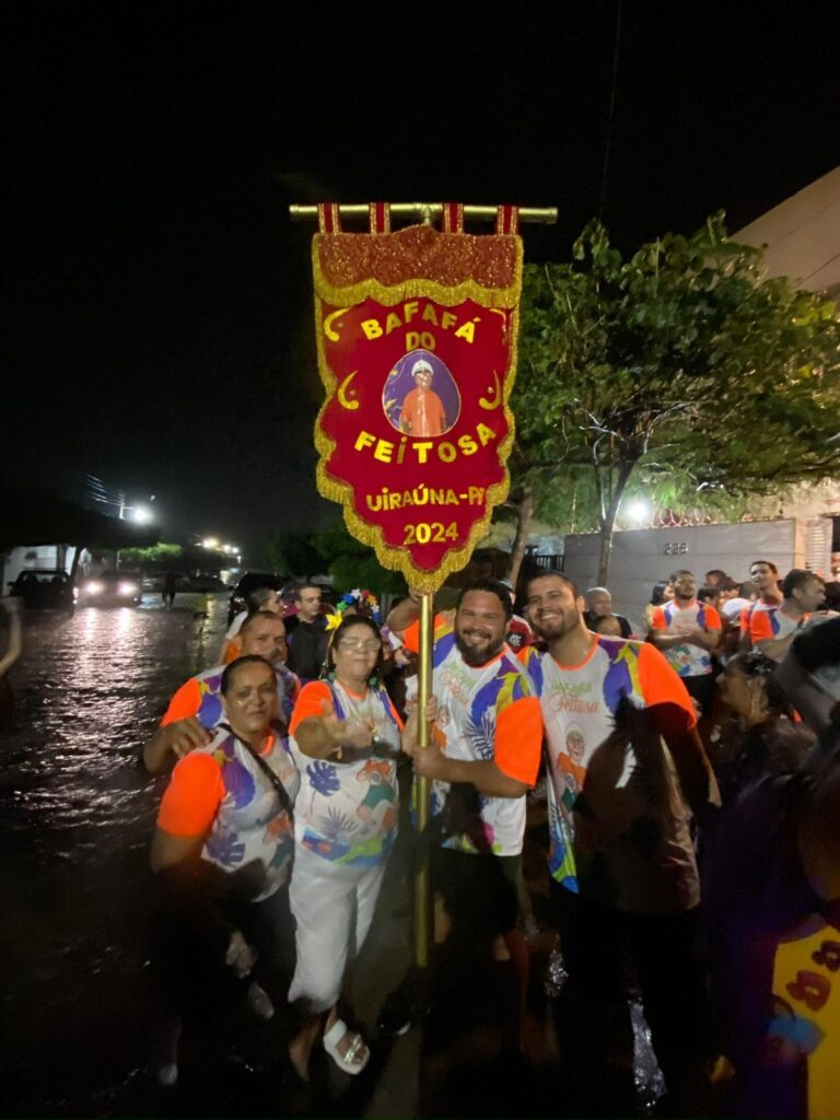 Feitosa: O carnavalesco que encanta Uiraúna 5 Imagem do WhatsApp de 2025 02 10 as 10.35.14 973e62bc