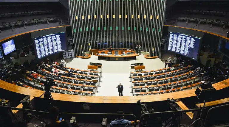 Câmara Federal aprova 18 novas vagas com apoio de deputados paraibanos 1 Camara Federal aprova 18 novas vagas com apoio de deputados paraibanos