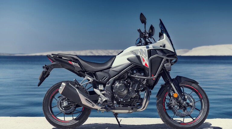 Honda Hornet retorna ao Brasil com preço atraente 1 Honda Hornet retorna ao Brasil com preco atraente