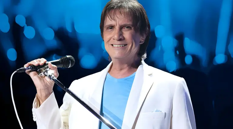 Roberto Carlos canta em João Pessoa nos 440 anos da cidade 1 Roberto Carlos canta em Joao Pessoa nos 440 anos da cidade