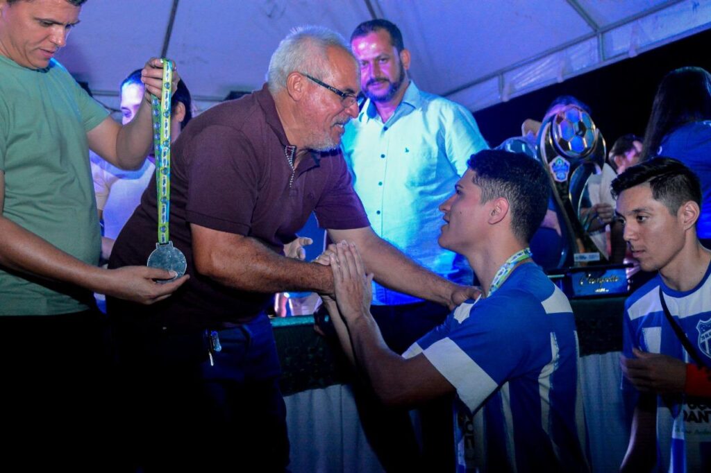 Campeonato Municipal de Futebol encerra com grande público em Poço Dantas 20 WhatsApp Image 2025 05 11 at 12.10.10 3