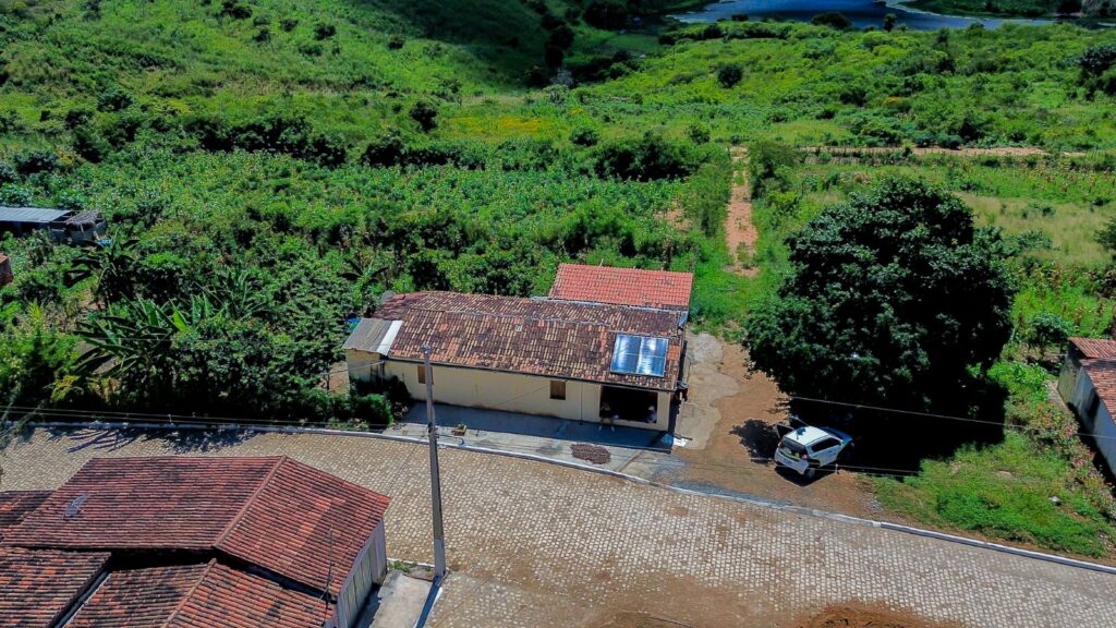 Fotos: Poço Dantas leva energia solar a famílias 39 WhatsApp Image 2025 05 30 at 12.20.21 2 1
