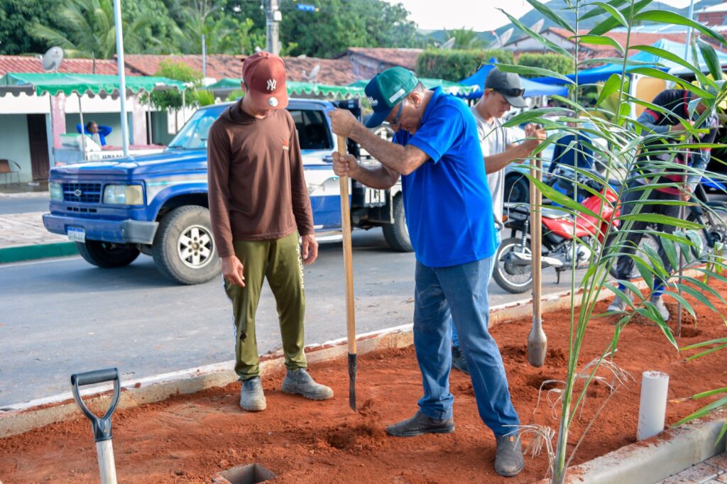 Poço Dantas é reconhecido como "Município Amigo da Natureza" 4 3 2