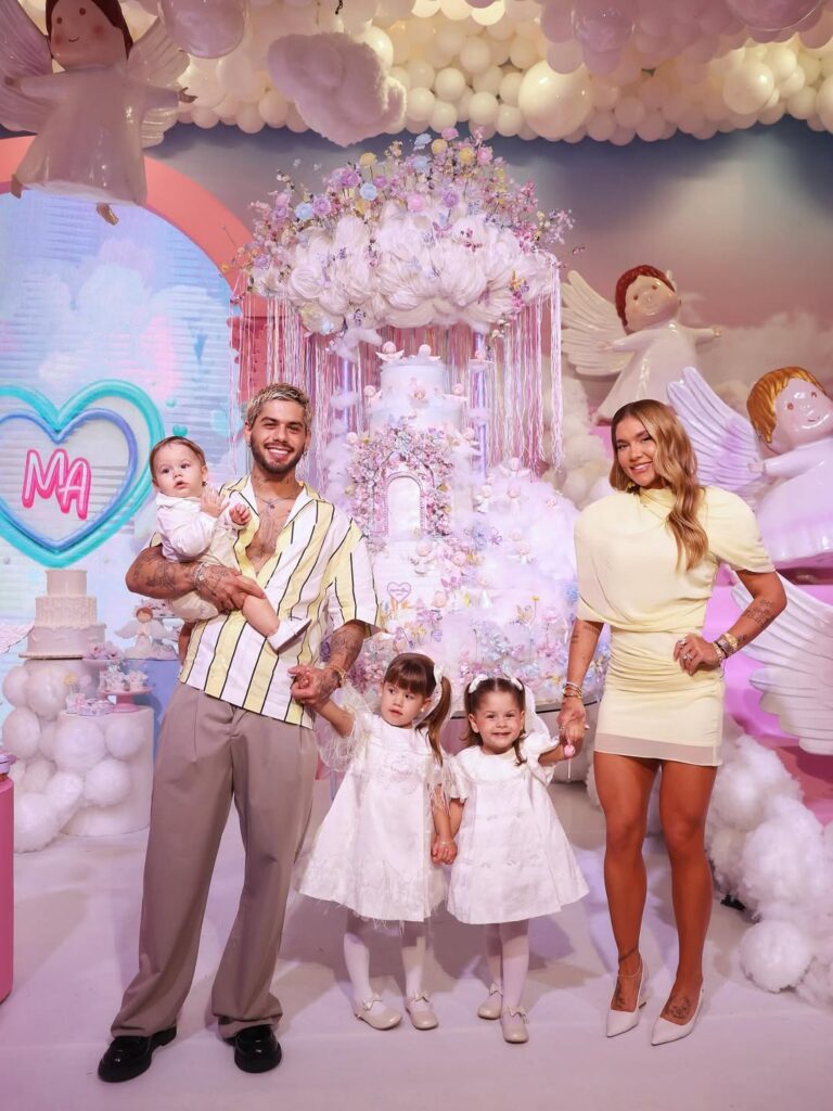 FOTOS: Virginia e Zé Felipe aparece junto em festa de aniversário da filha 2 Maria Alice 4 anos Que Deus abencoe e esteja presente em cada momento dessa festa linda 💖Obrigada @verofestas por organizarem essa festa esta tudo um sonho 🤍 1