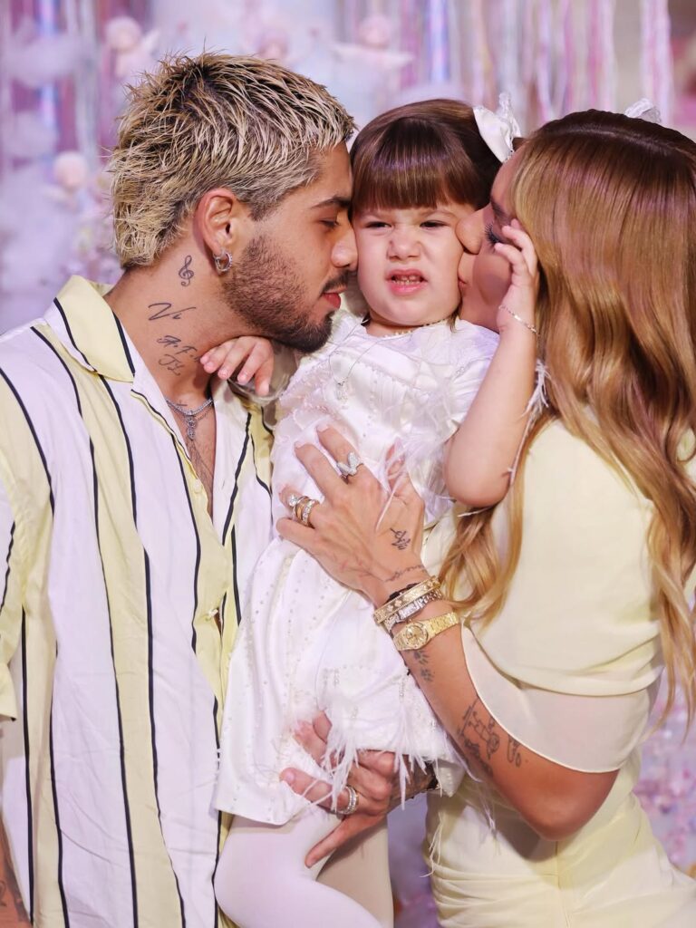 FOTOS: Virginia e Zé Felipe aparece junto em festa de aniversário da filha 7 Maria Alice 4 anos Que Deus abencoe e esteja presente em cada momento dessa festa linda 💖Obrigada @verofestas por organizarem essa festa esta tudo um sonho 🤍 6