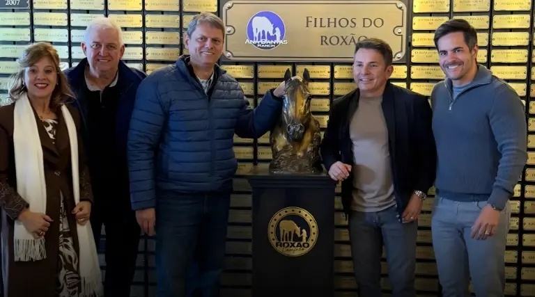 Tarcísio de Freitas visita Ana Dantas Ranch e destaca indústria do cavalo 1 Tarcísio de Freitas visita Ana Dantas Ranch e destaca indústria do cavalo