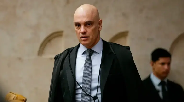 Alexandre de Moraes descarta prisão de Bolsonaro 1 Alexandre de Moraes descarta prisão de Bolsonaro