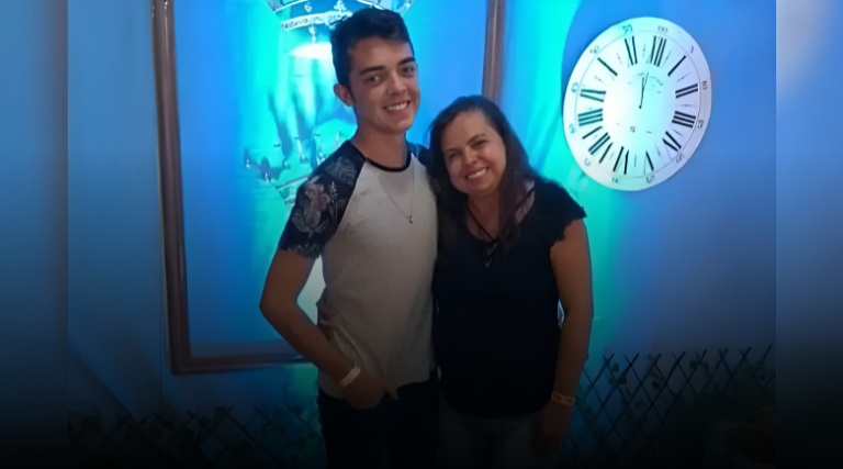 Acidente na BR-230 deixa mãe e filho mortos na PB 2 Design sem nome