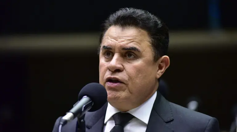 Piso Nacional dos Fisioterapeutas é aprovado na Câmara 1 Piso Nacional dos Fisioterapeutas é aprovado na Câmara