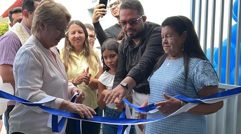 Prefeita Leninha Romão reforma escola em Areias 1 Prefeita Leninha Romão reforma escola em Areias