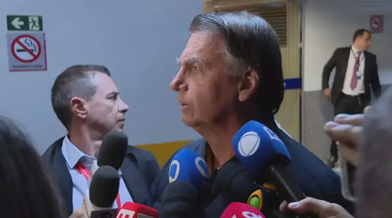 STF mantém medidas cautelares contra Jair Bolsonaro 1 STF mantem medidas cautelares contra Jair Bolsonaro