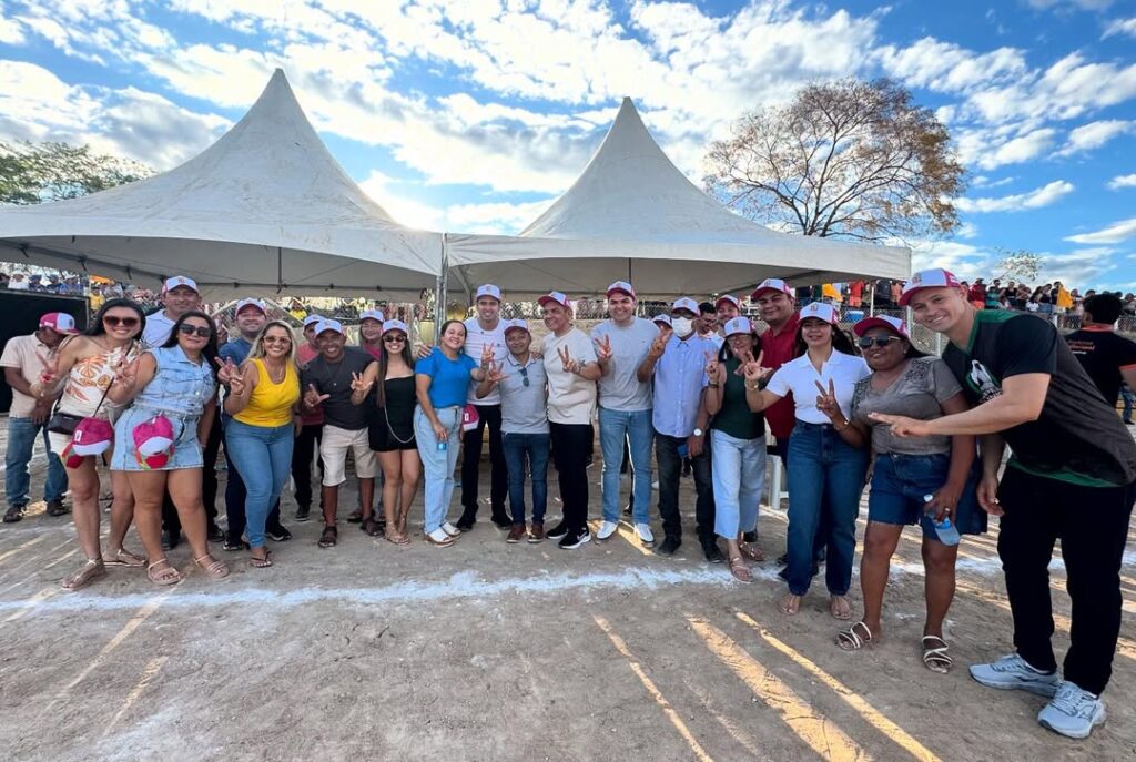 Vice-Governador visita Joca Claudino 2 SaveClip.App 521234050 18066082553276808 6986078621599899304 n