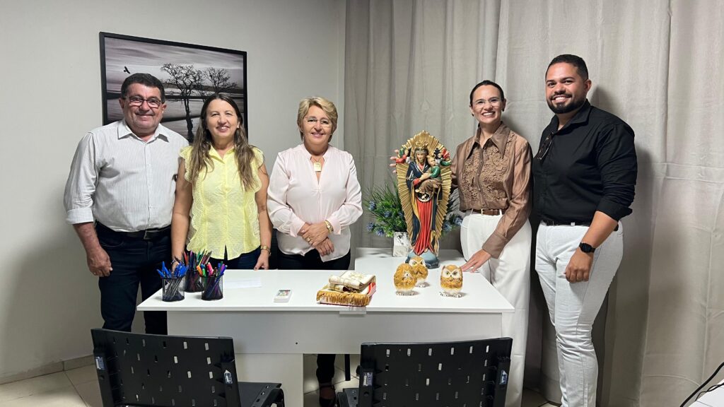 Prefeita Leninha Romão reforma escola em Areias 9 WhatsApp Image 2025 07 07 at 15.32.38 1