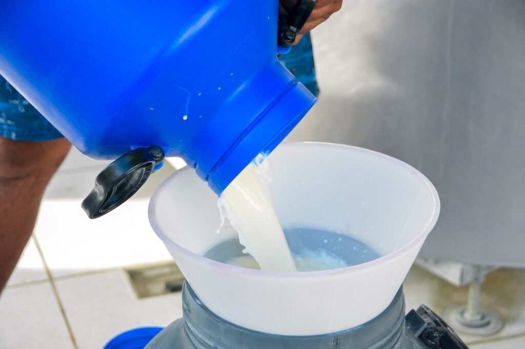 Posto de coleta de leite impulsiona economia local de Poço Dantas 11 WhatsApp Image 2025 07 11 at 09.28.24 4