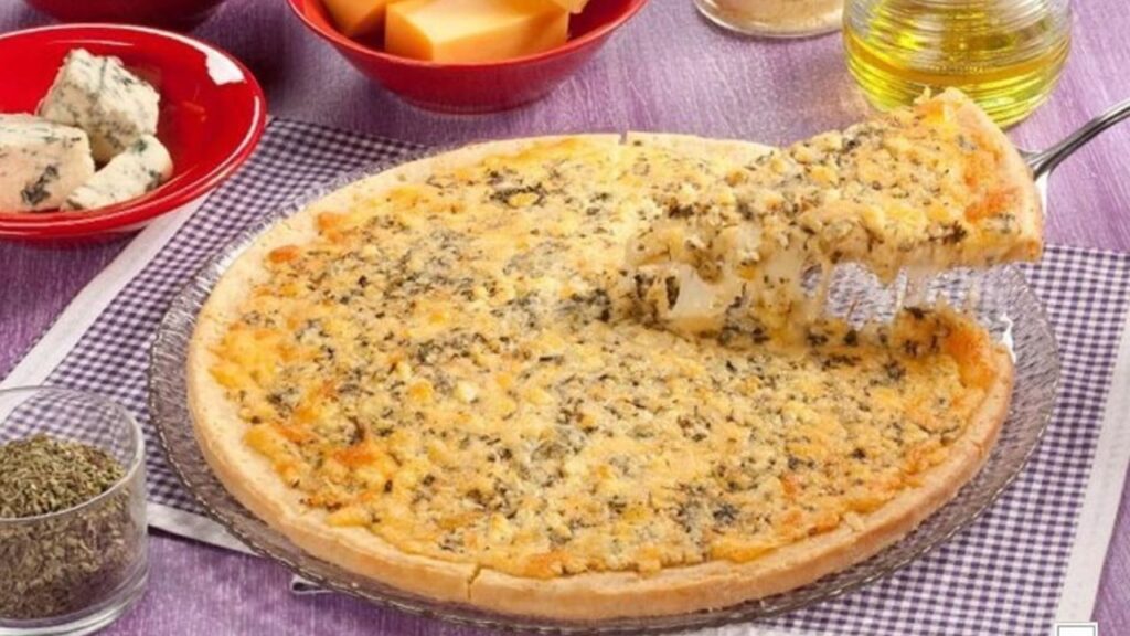 Dia da Pizza: Celebre a data com sabor e tradição 9 pizza 4 quejos liquidificador