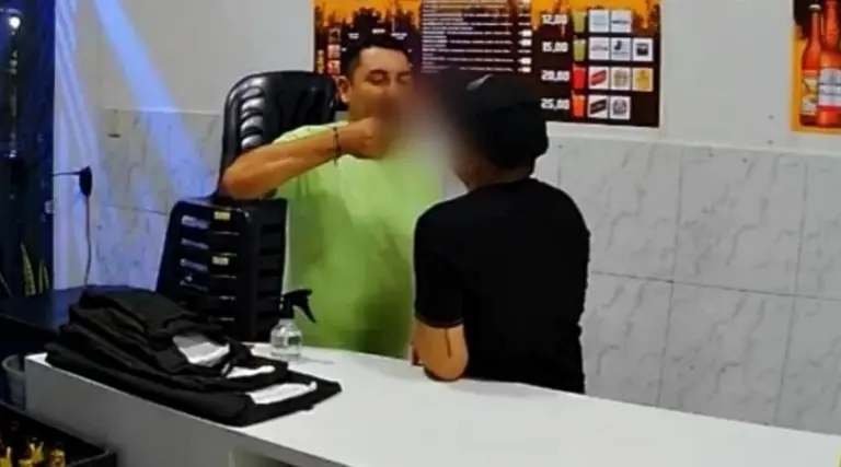 VÍDEO: Ambulante é preso por matar homem com tiro na cabeça em Cajazeiras 1 VÍDEO: Ambulante é preso por matar homem com tiro na cabeça em Cajazeiras