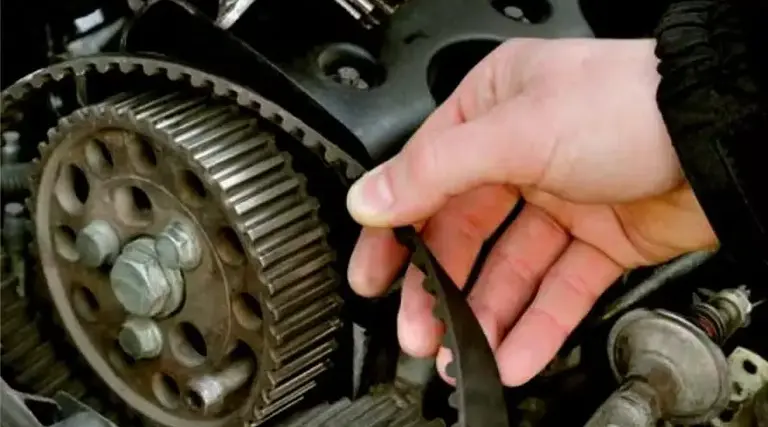 Chevrolet Onix e Tracker 2026: Nova correia 1 Chevrolet Onix e Tracker 2026