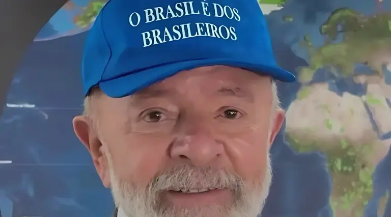 Lula acusa família Bolsonaro de Lesa-Pátria 1 Lula acusa família Bolsonaro de Lesa-Pátria