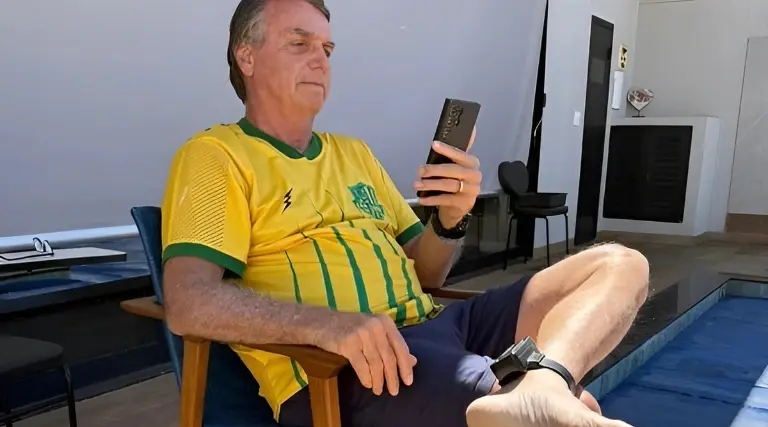 Moraes manda vigiar Bolsonaro em tempo real 1 Moraes manda vigiar Bolsonaro em tempo real