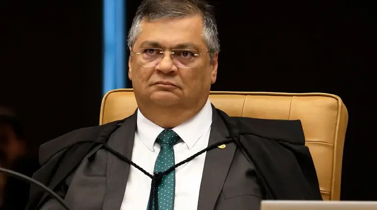 Trump responde a Dino sobre Leis Internacionais 1 Trump responde a Dino sobre Leis Internacionais