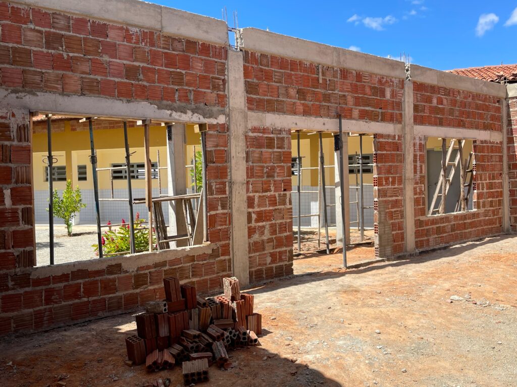 Ampliação da escola municipal no distrito de Tanques em Poço Dantas 2 WhatsApp Image 2025 08 07 at 09.05.18 1 1