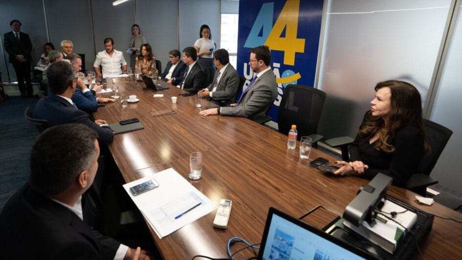 Vereador de Joinville Punido por Projeto de Controle Migratório de nordestino 3 1 1