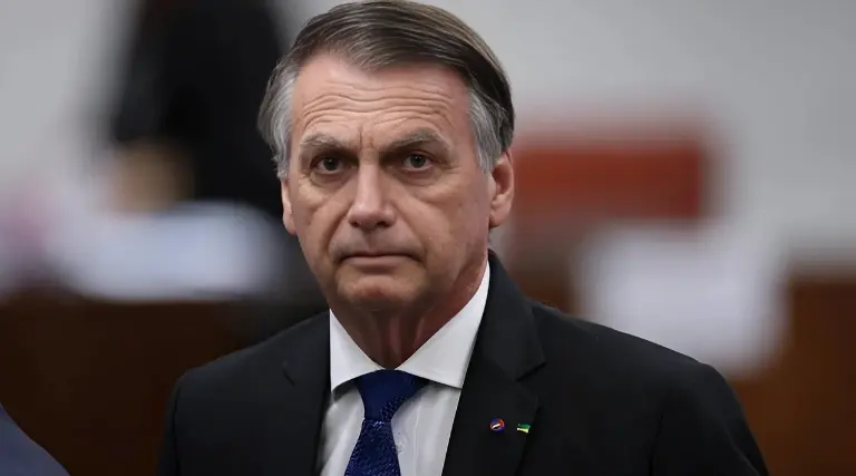 Bolsonaro diagnosticado com câncer de pele 1 Bolsonaro diagnosticado com cancer de pele