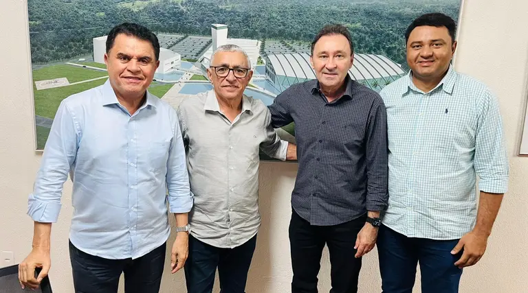 Itamar Moreira se reúne com secretário de Recursos Hídricos da Paraíba 1 Itamar Moreira se reune com secretario de Recursos Hidricos da Paraiba