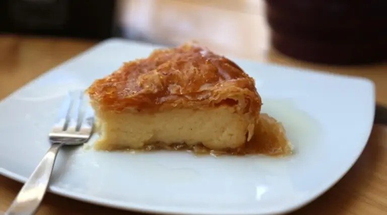 Pudim de Pão com Leite Condensado: Sabor Único 1 Pudim de Pão com Leite Condensado: Sabor Único