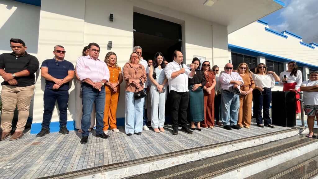 Fotos: Hasteamento das bandeiras em Uiraúna celebra civismo 6 WhatsApp Image 2025 09 07 at 09.20.51