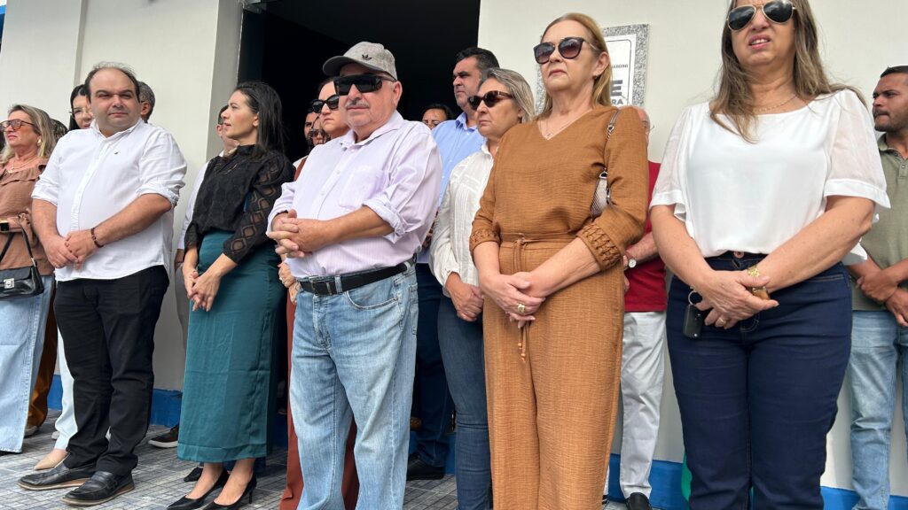 Fotos: Hasteamento das bandeiras em Uiraúna celebra civismo 25 WhatsApp Image 2025 09 07 at 09.20.58