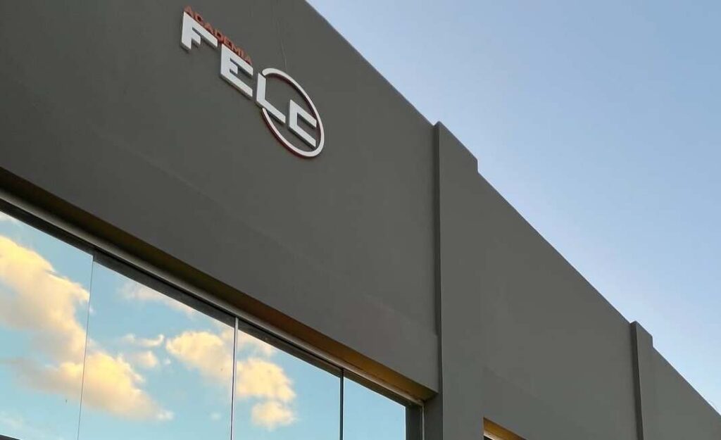 Academia da FELC reinaugurada em Uiraúna 2 1 2