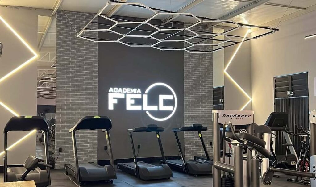 Academia da FELC reinaugurada em Uiraúna 14 13