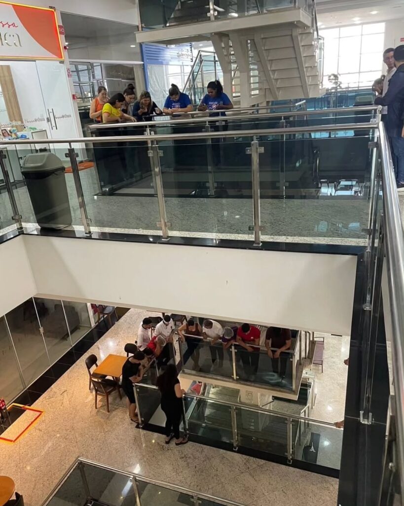 Imagens: Criança cai de 3º piso em shopping de Pau dos Ferros 6 2 3