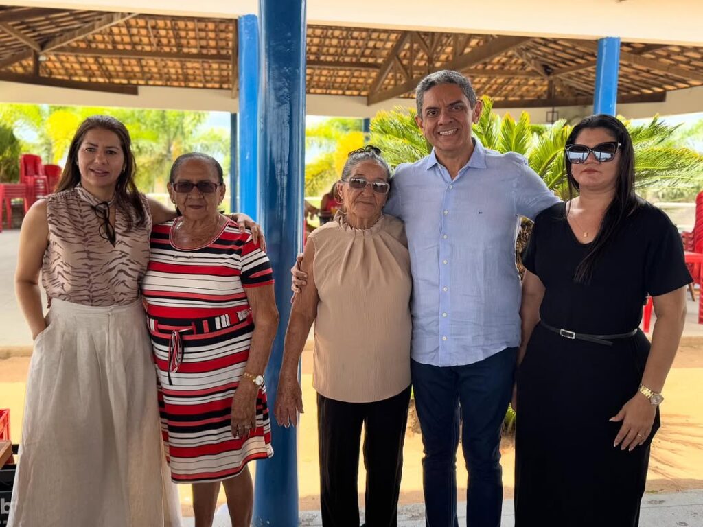 Prefeitura de Joca Claudino promove Festa da Melhor Idade 5 8