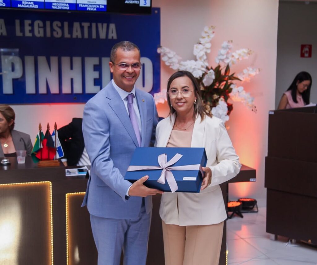 Deputado Jutay Menezes recebe Título de Cidadão Uiraunense 13 1 2