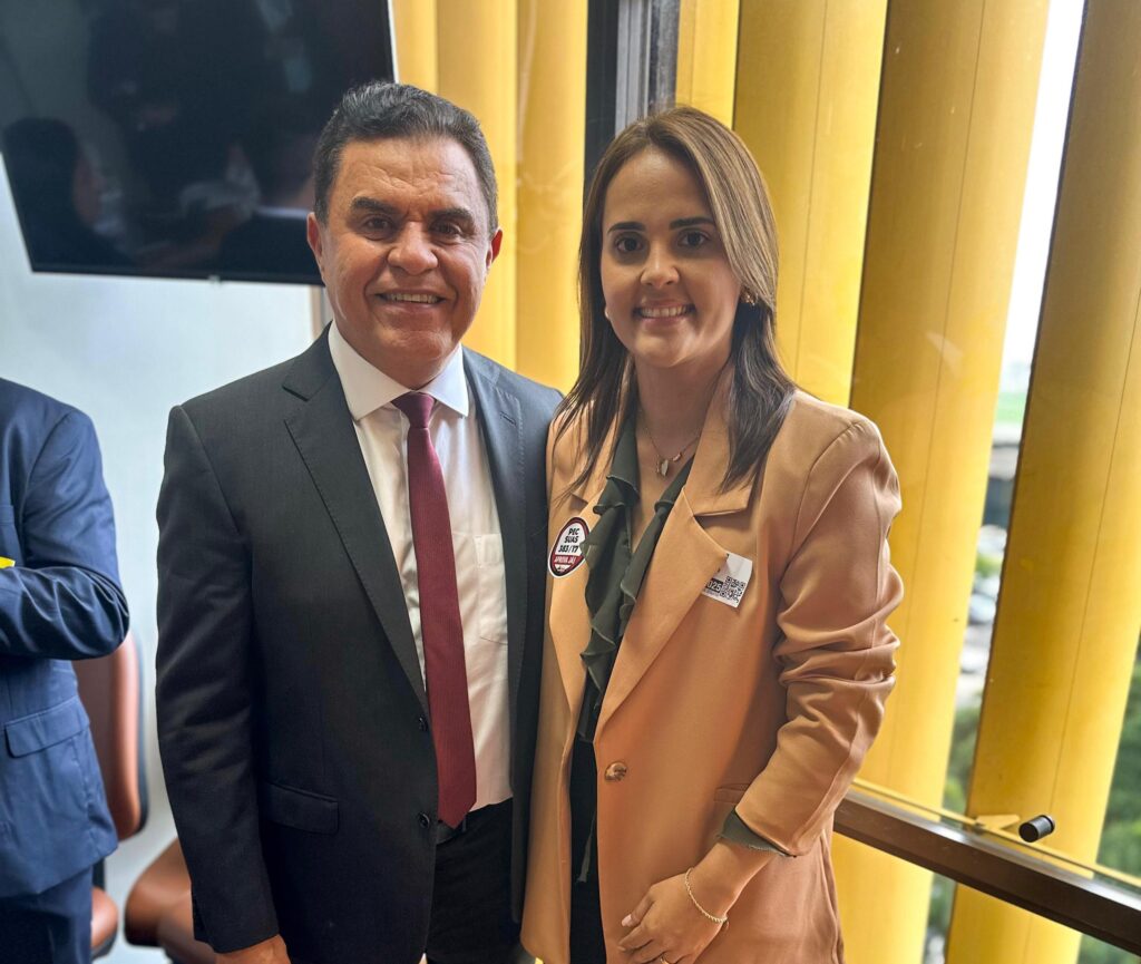 Secretária de Poço Dantas defende o SUAS e a PEC 383 em Brasília 2 6