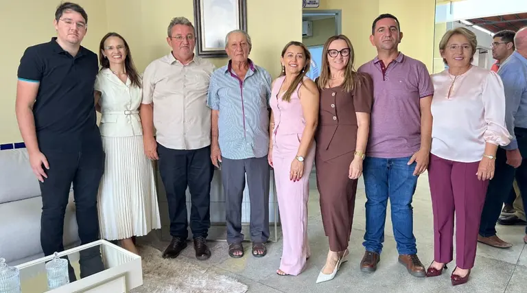 Centro Educacional Infantil é inaugurado pela prefeita Leninha Romão 1 Centro Educacional Infantil é inaugurado pela prefeita Leninha Romão