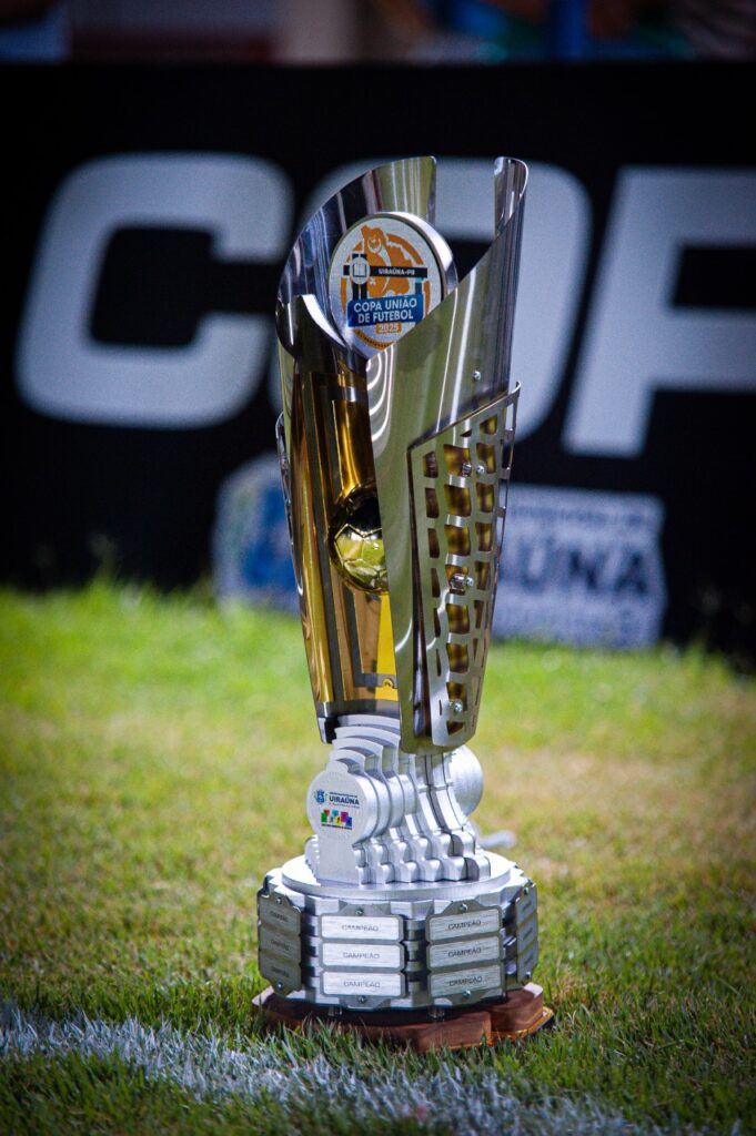 Fotos: Poço Dantas vence Uiraúna na abertura da Copa União 4 WhatsApp Image 2025 11 01 at 00.14.51