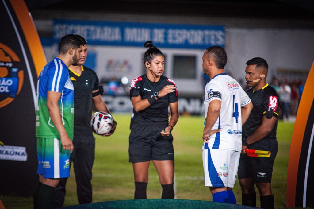 Fotos: Poço Dantas vence Uiraúna na abertura da Copa União 25 WhatsApp Image 2025 11 01 at 00.15.48 2