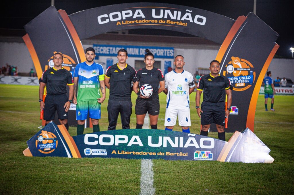 Fotos: Poço Dantas vence Uiraúna na abertura da Copa União 26 WhatsApp Image 2025 11 01 at 00.15.48 3
