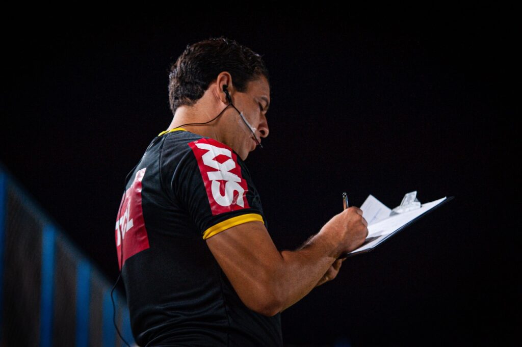 Fotos: Poço Dantas vence Uiraúna na abertura da Copa União 33 WhatsApp Image 2025 11 01 at 00.15.49