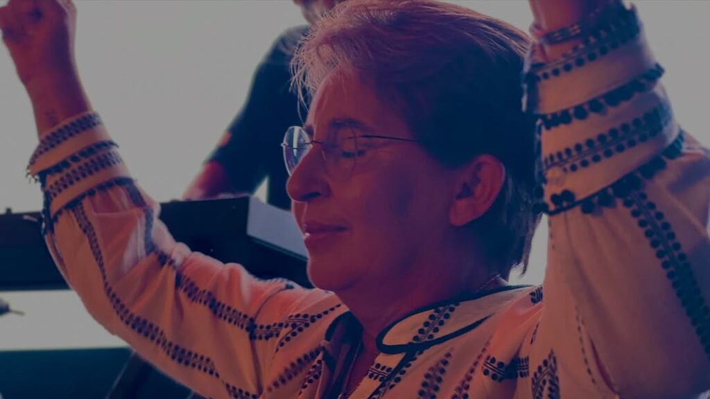 Evento reúne em Uiraúna fiéis em noite de adoração ao Dia do Evangélico 3 27